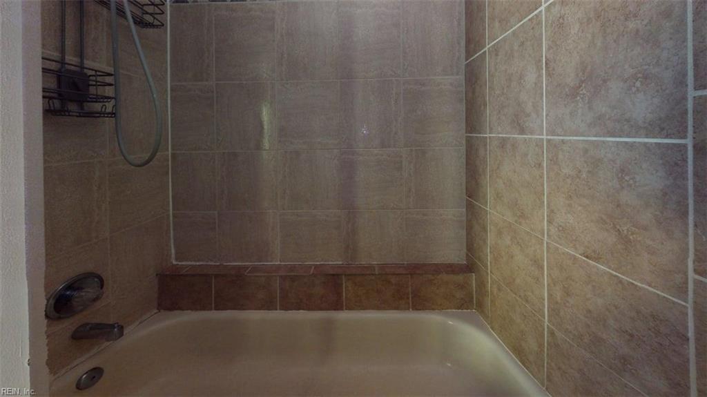 211 Bridgewater Drive Newport News VA 23603