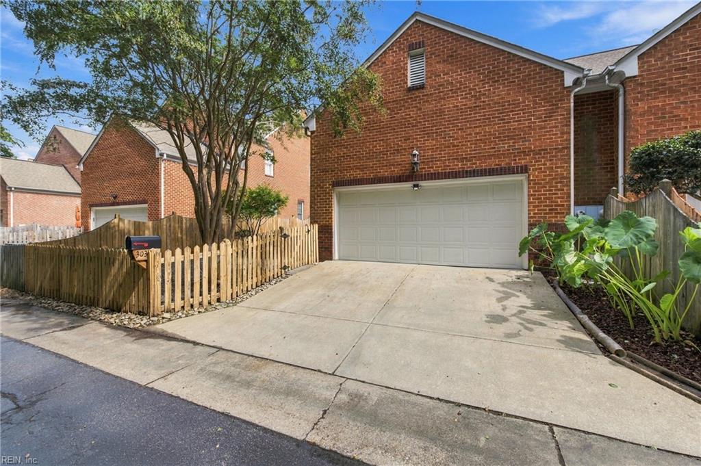 303 Herman Melville Avenue Newport News VA 23606