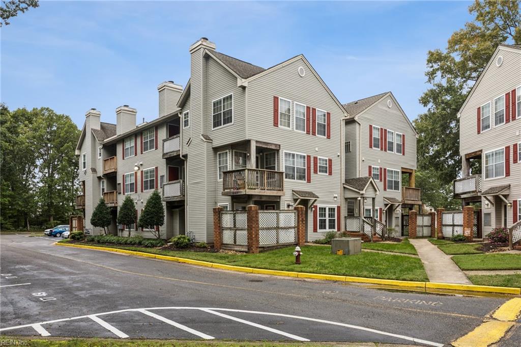 12747 Daybreak Circle Newport News VA 23602