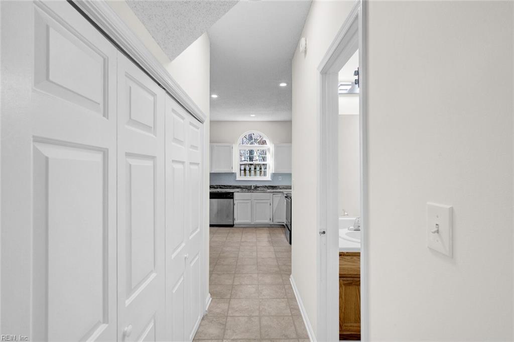 2261 Claymill Drive Newport News VA 23602