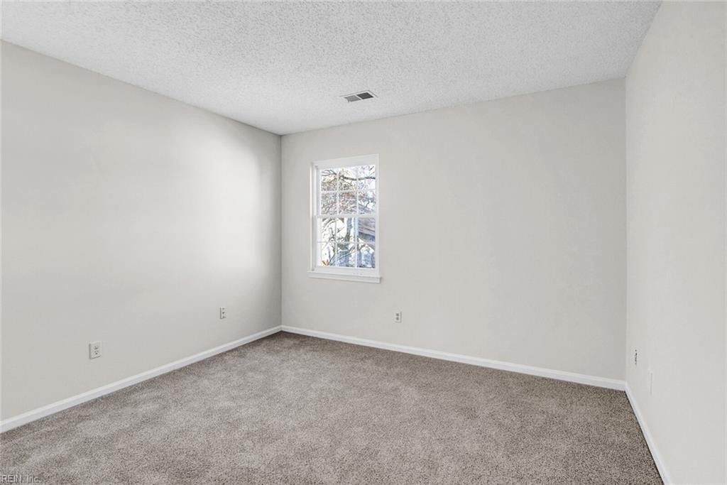 2261 Claymill Drive Newport News VA 23602