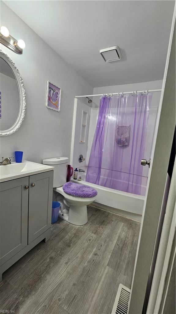 389 Deputy Lane Newport News VA 23607