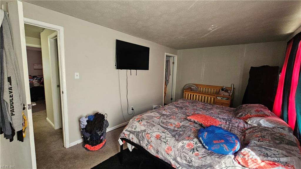 389 Deputy Lane Newport News VA 23607