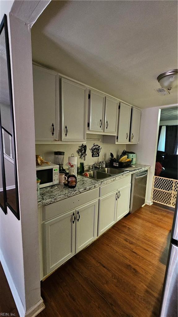 389 Deputy Lane Newport News VA 23607