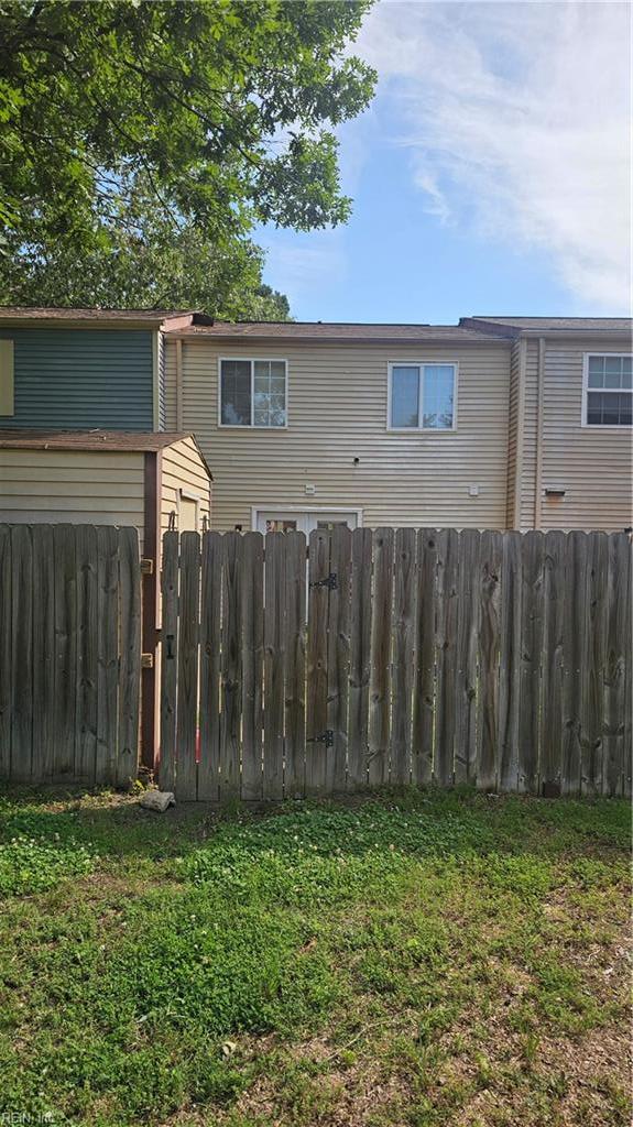 389 Deputy Lane Newport News VA 23607