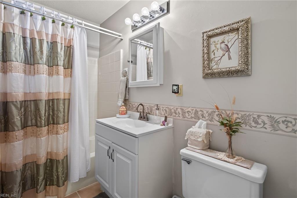 117 Three Notched Road Yorktown VA 23692