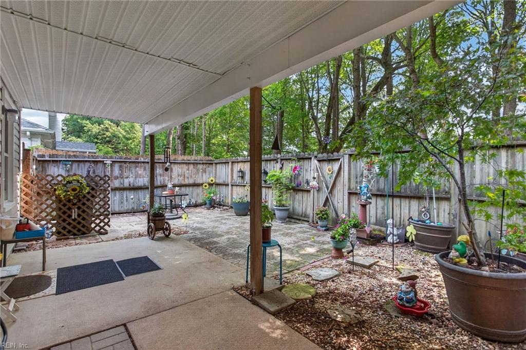 117 Three Notched Road Yorktown VA 23692