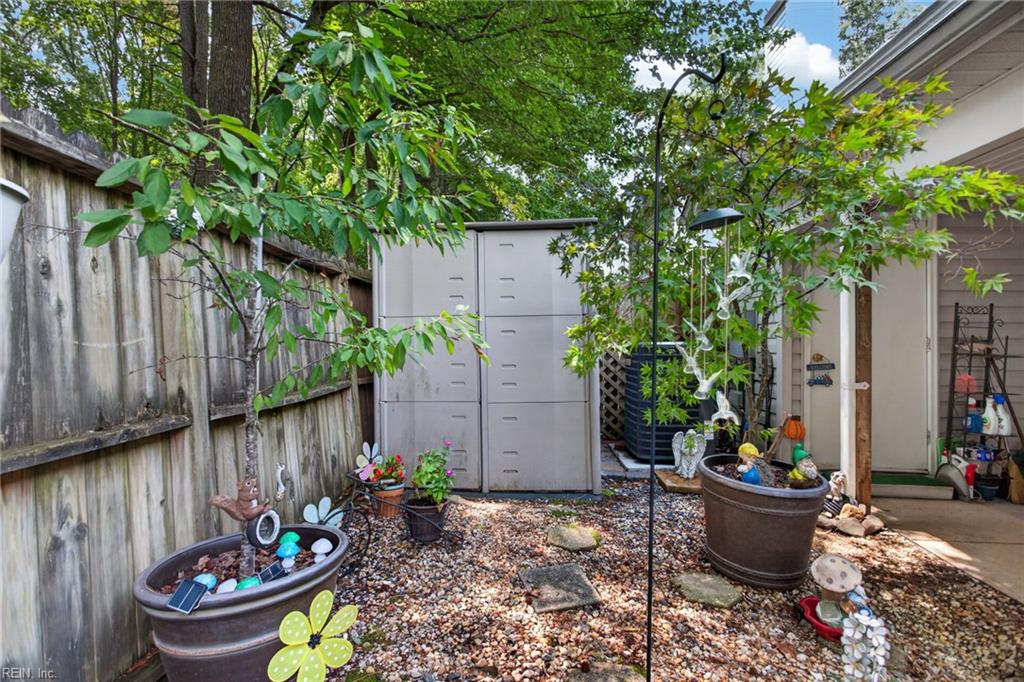 117 Three Notched Road Yorktown VA 23692