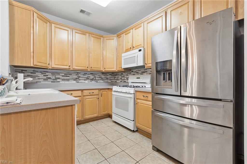 324 Hillside Terrace Newport News VA 23602