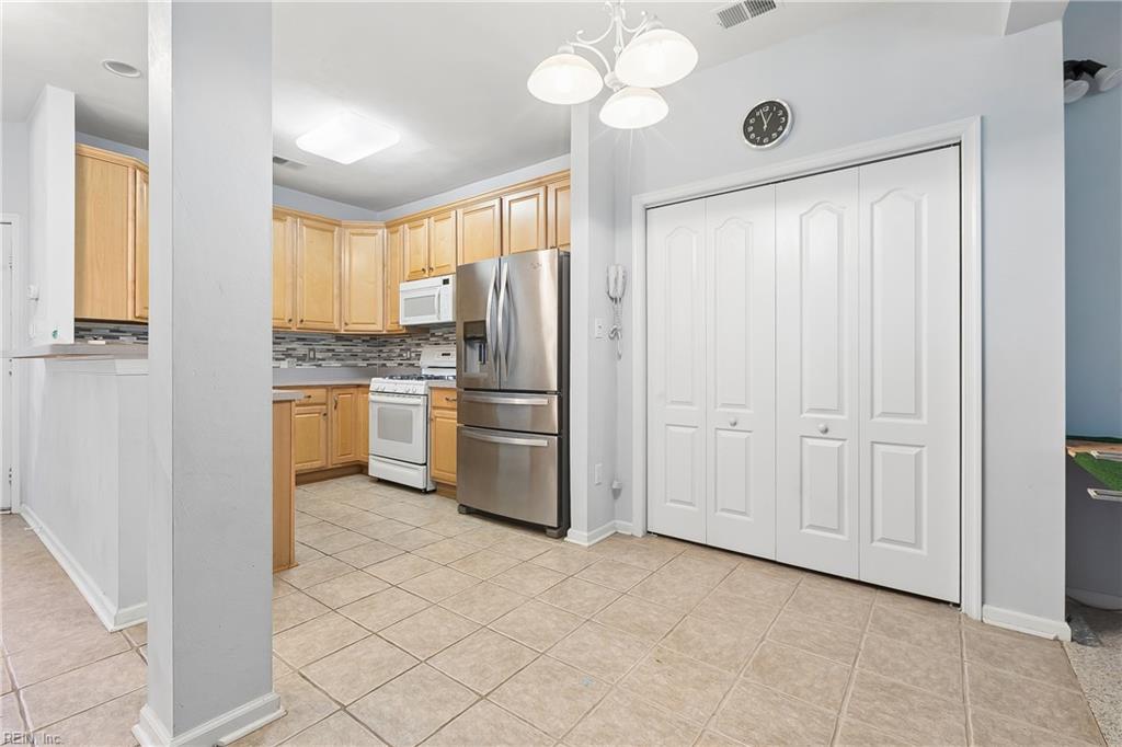 324 Hillside Terrace Newport News VA 23602