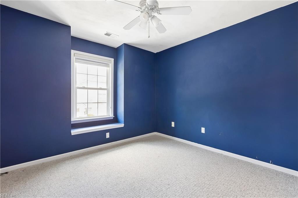 324 Hillside Terrace Newport News VA 23602