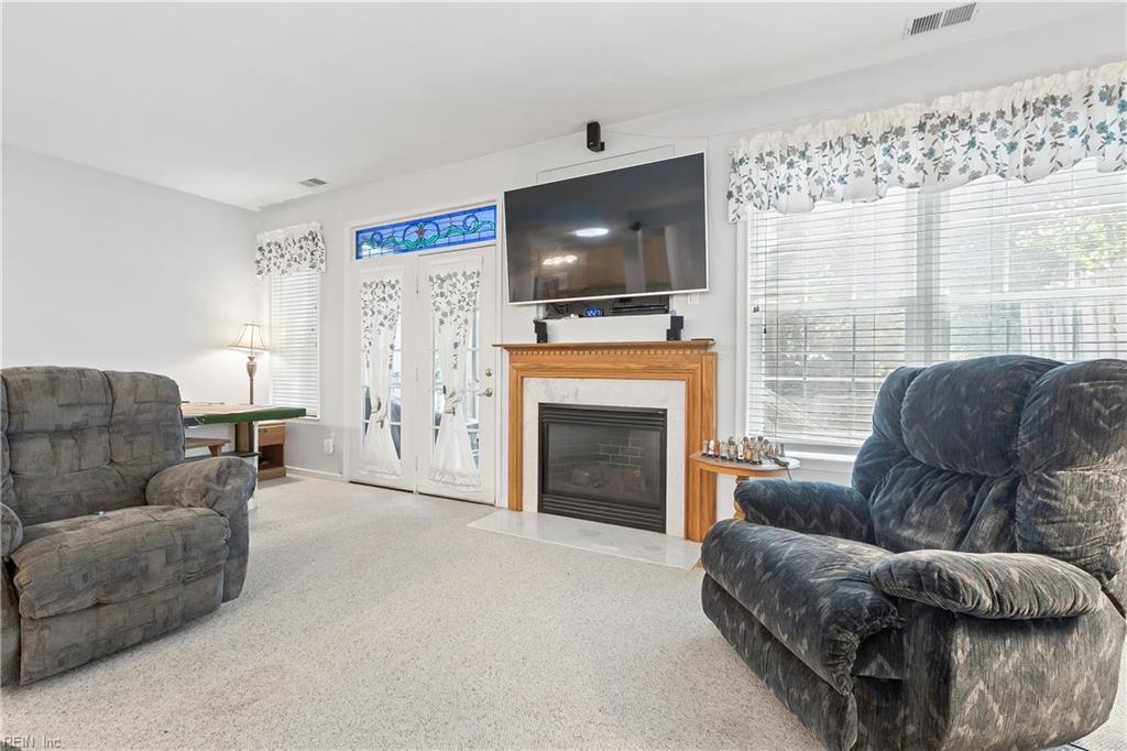 324 Hillside Terrace Newport News VA 23602