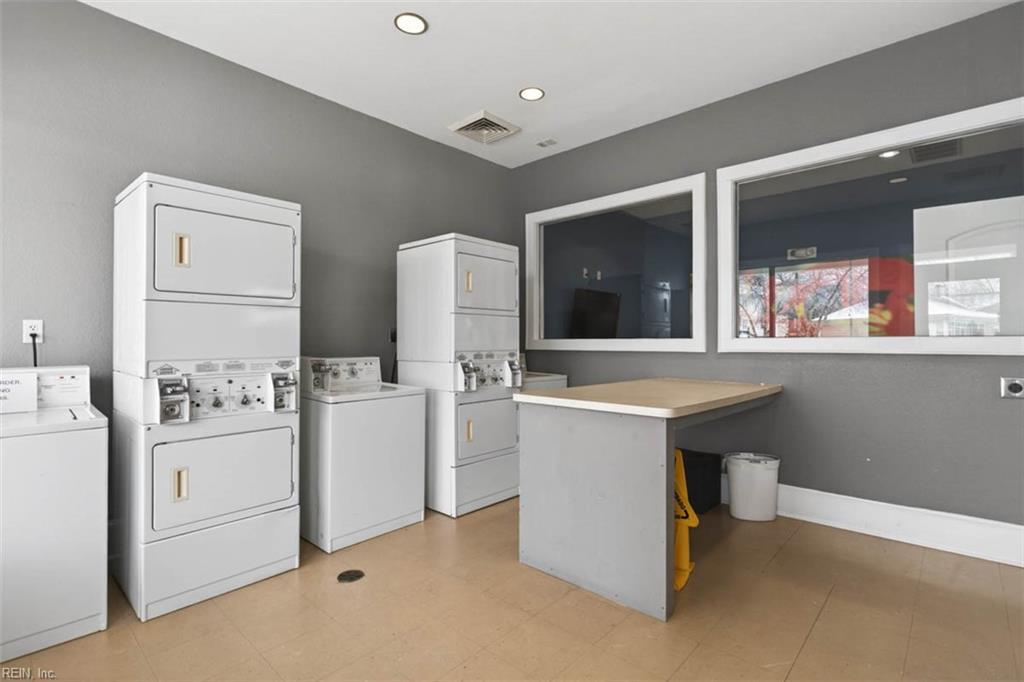 522 Knolls Drive Newport News VA 23602