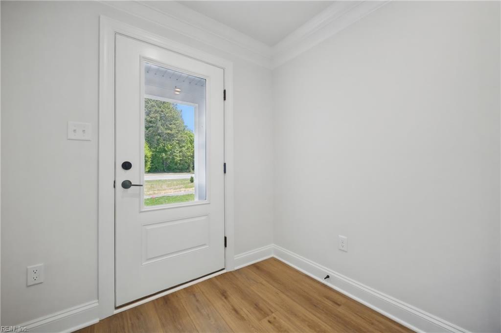 14 Bracewell Lane Yorktown VA 23692