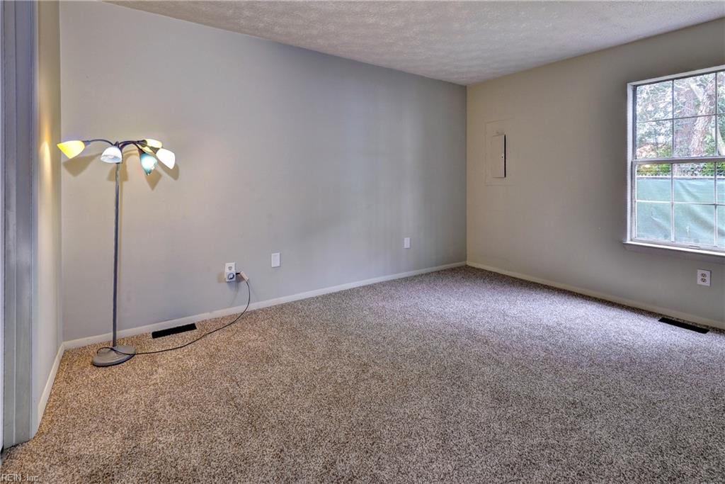 431 Lester Road Newport News VA 23601