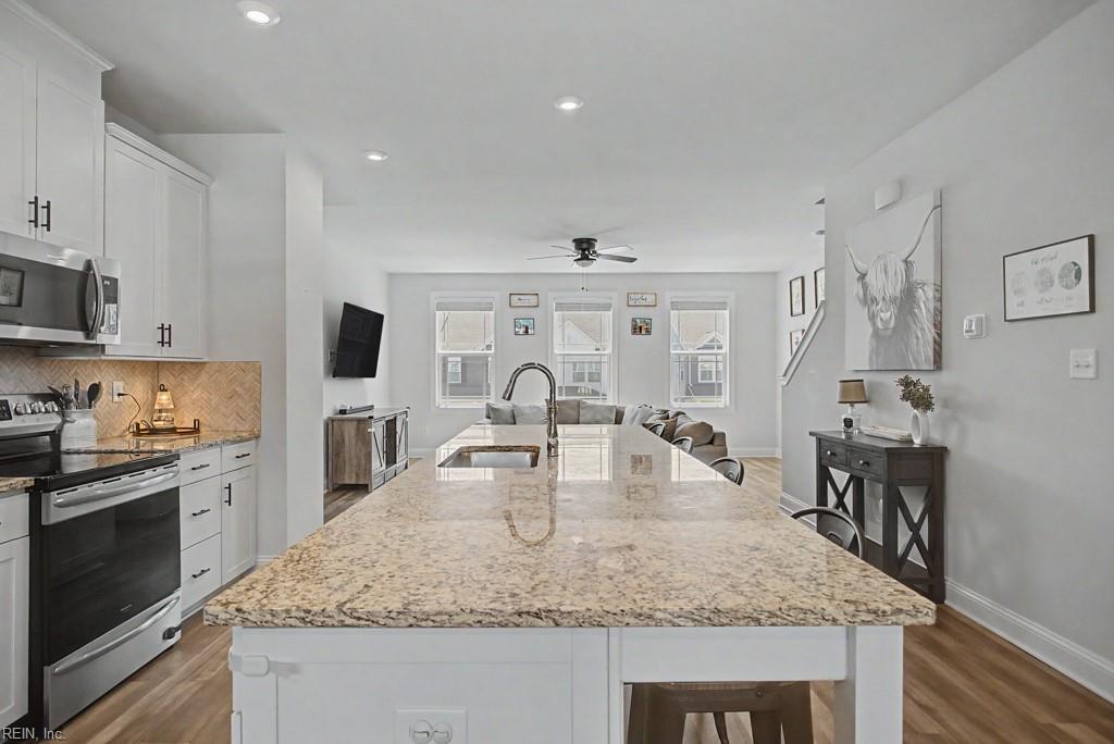 1514 Stanford Lane Newport News VA 23608