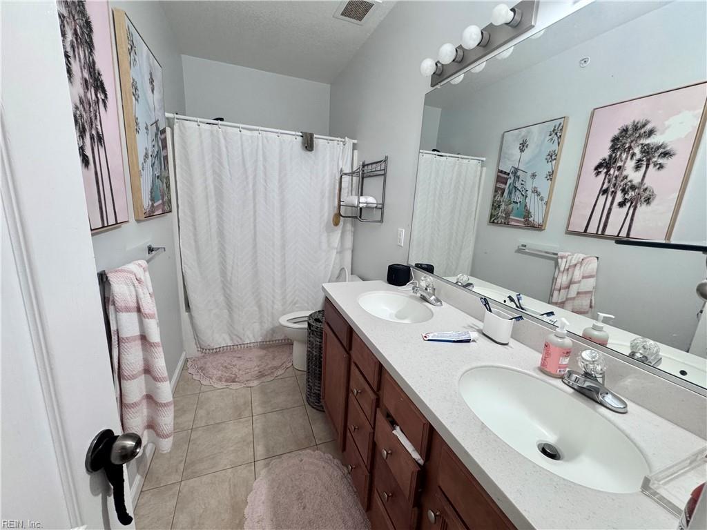 713 Windy Way Newport News VA 23602