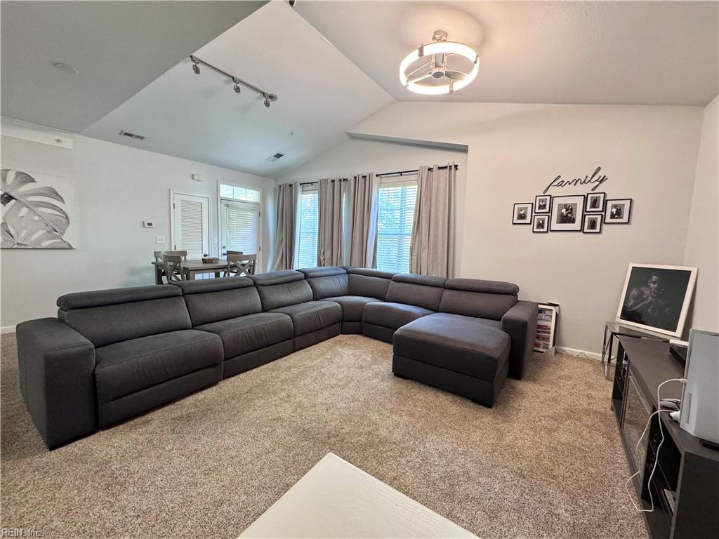 713 Windy Way Newport News VA 23602