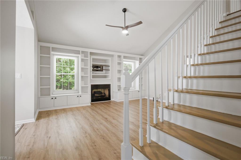 713 Oak Mill Lane Newport News VA 23602