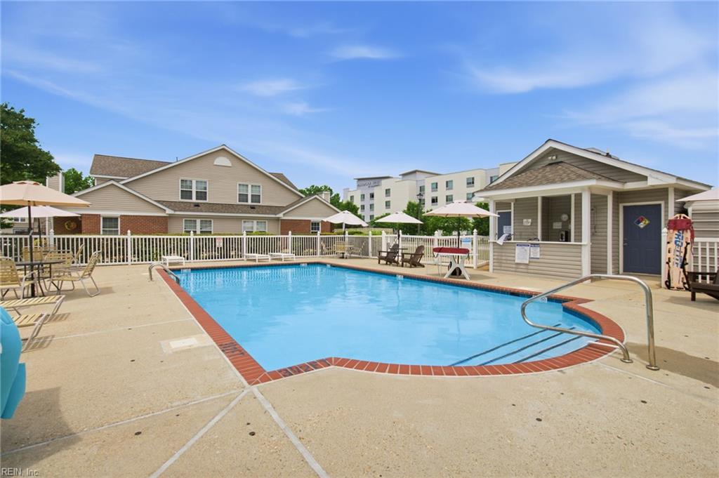 713 Oak Mill Lane Newport News VA 23602