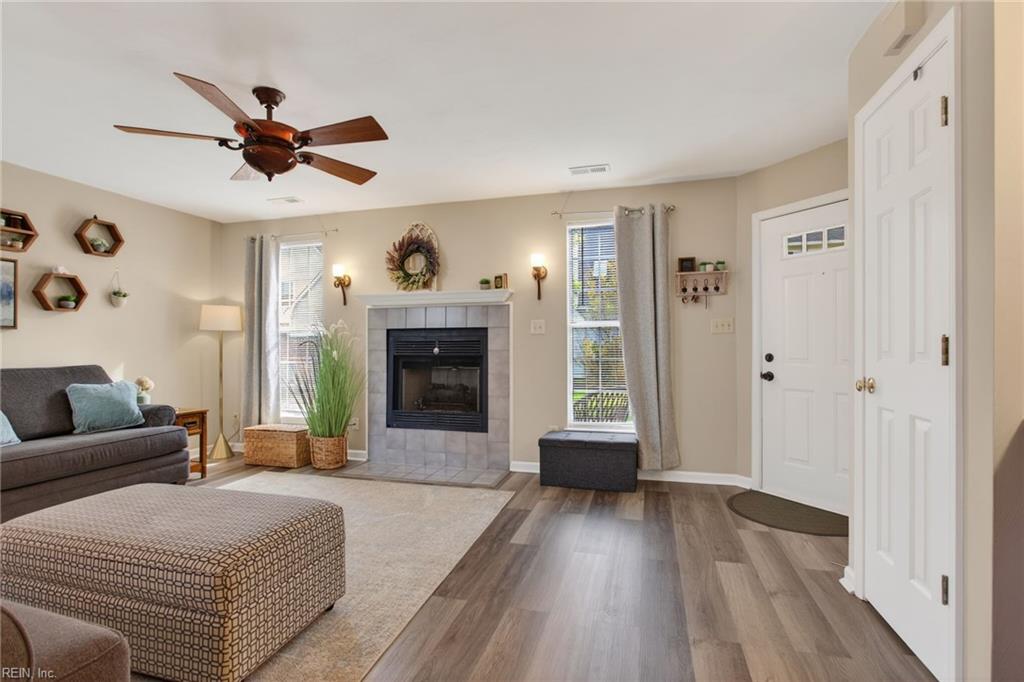 113 Grindstone Turn Yorktown VA 23693