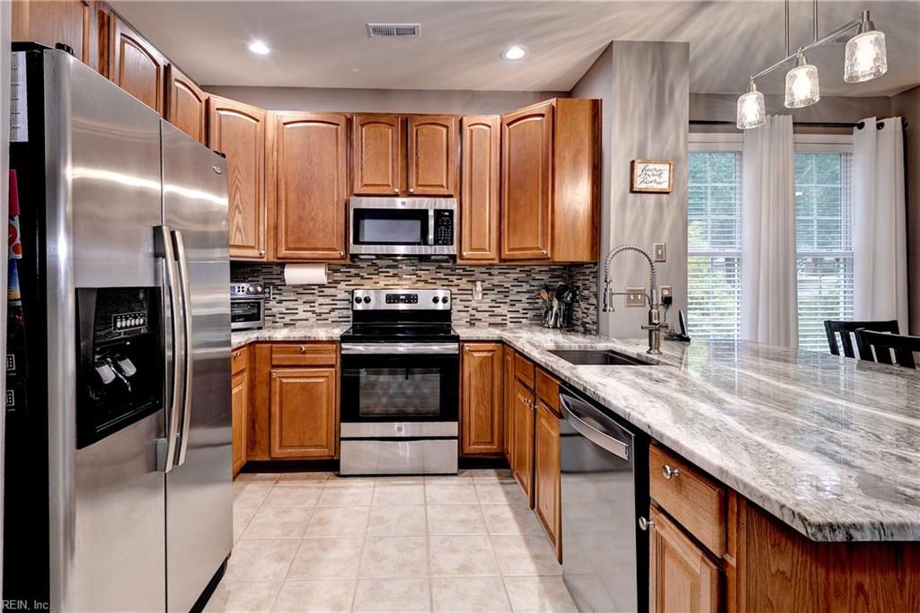 4301 Sprucemont Williamsburg VA 23188