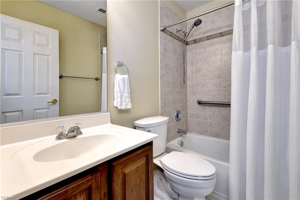 4301 Sprucemont Williamsburg VA 23188