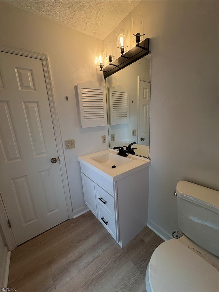204 Arabian Circle Yorktown VA 23693