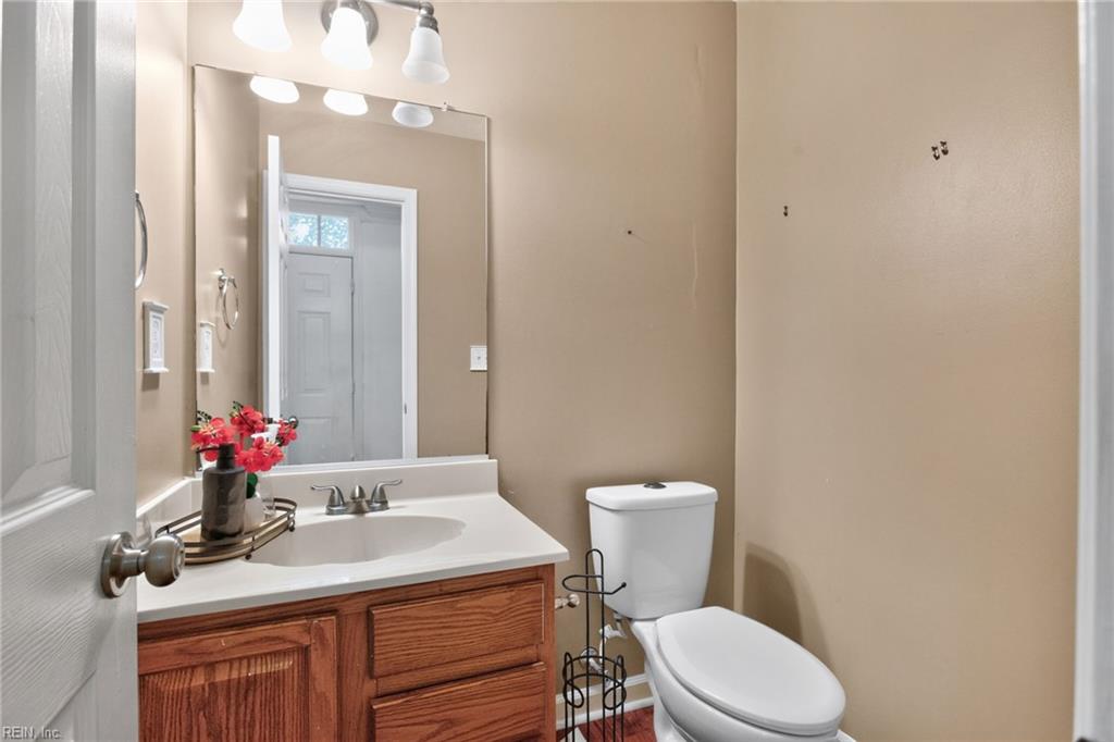204 Arabian Circle Yorktown VA 23693