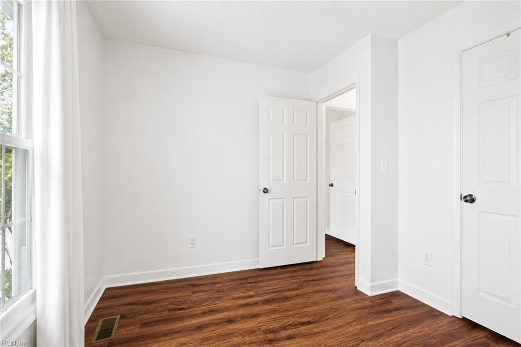 204 Arabian Circle Yorktown VA 23693