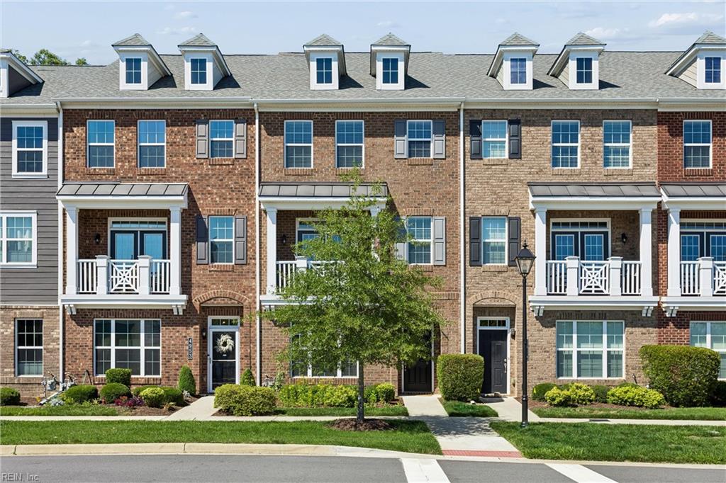 Williamsburg VA, 4951 Settlers Market Boulevard