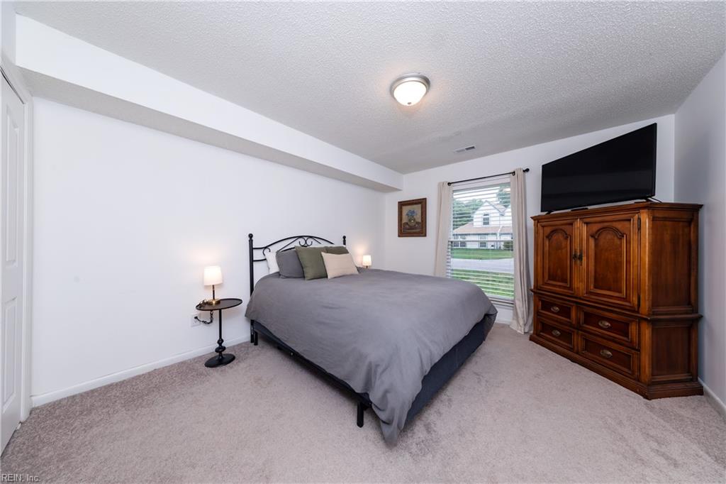 918 Woodcreek Drive Newport News VA 23608