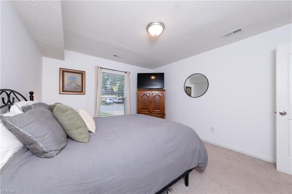 918 Woodcreek Drive Newport News VA 23608