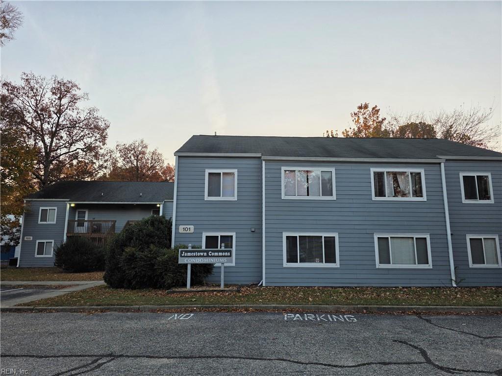 Williamsburg VA, 103 Lake Powell Road, Unit F