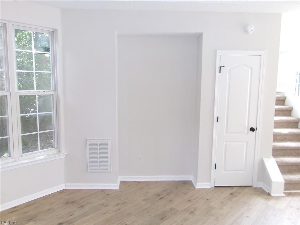 824 Oak Springs Court Newport News VA 23602