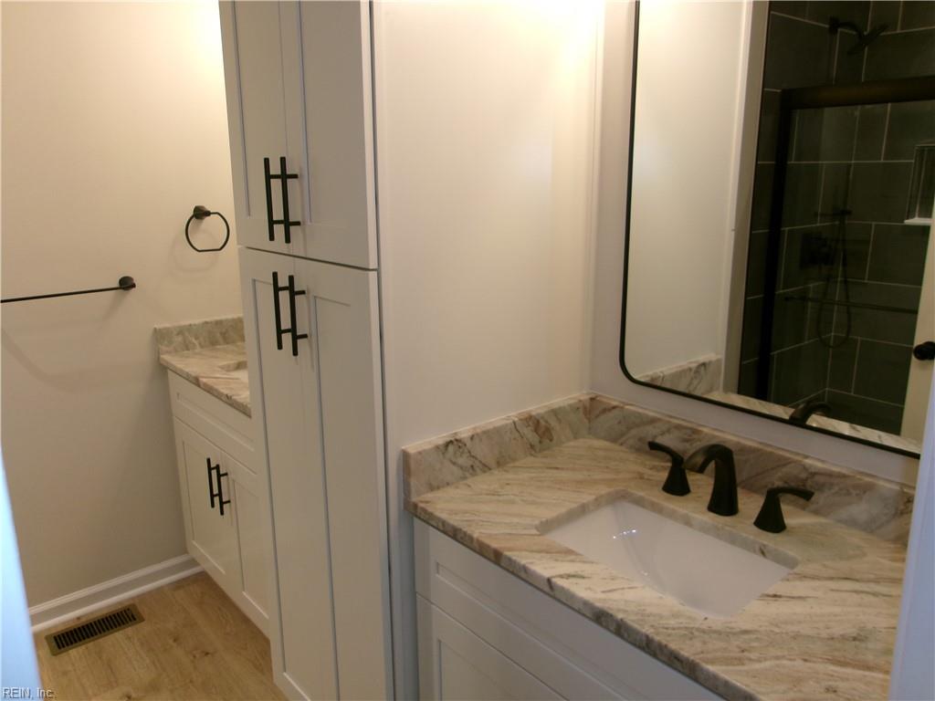 824 Oak Springs Court Newport News VA 23602
