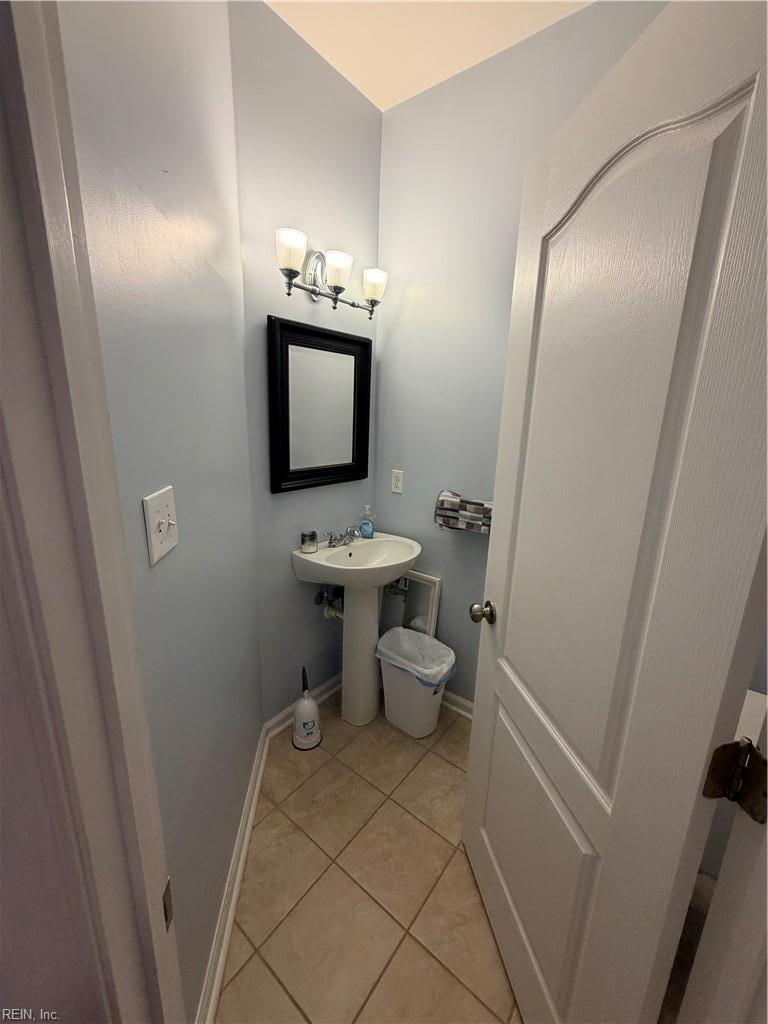 807 Oak Springs Court Newport News VA 23602