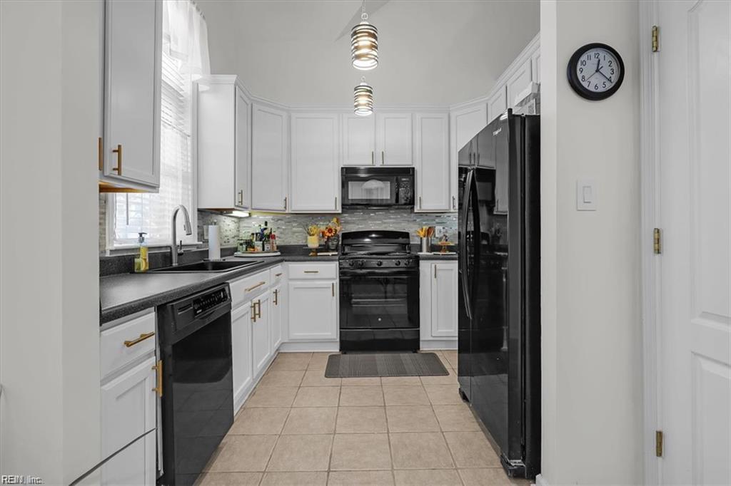 100 Bluff Terrace Newport News VA 23602