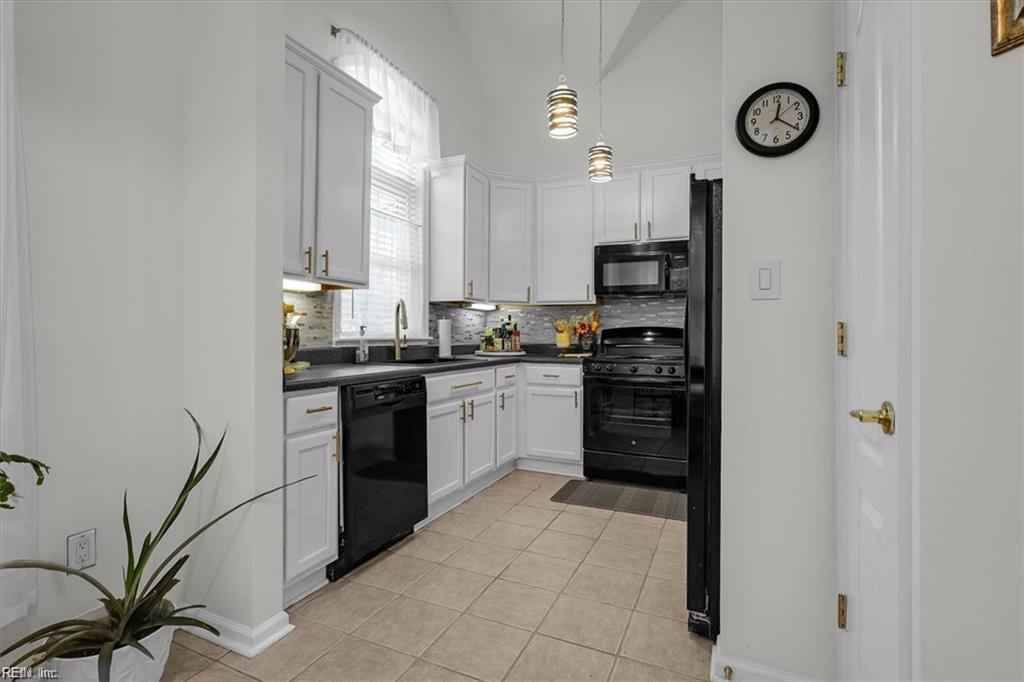 100 Bluff Terrace Newport News VA 23602