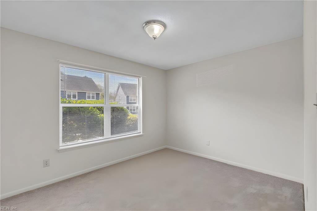 12760 St James Place Newport News VA 23602