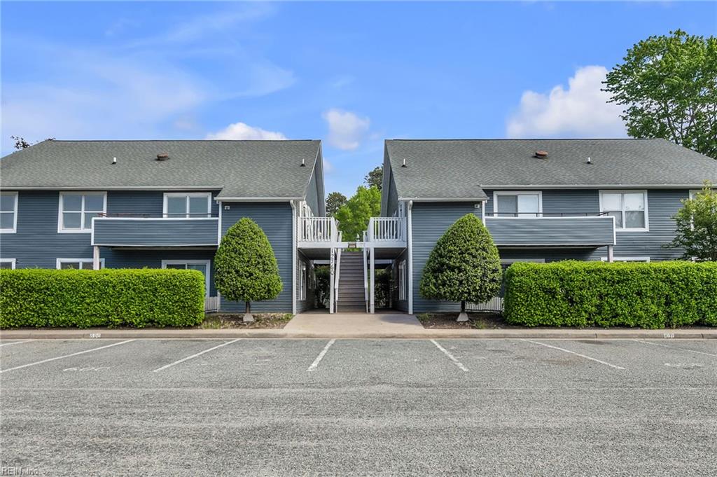 12760 St James Place Newport News VA 23602