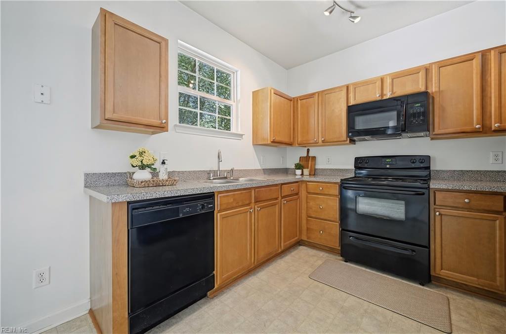 225 Citizens Lane Newport News VA 23602