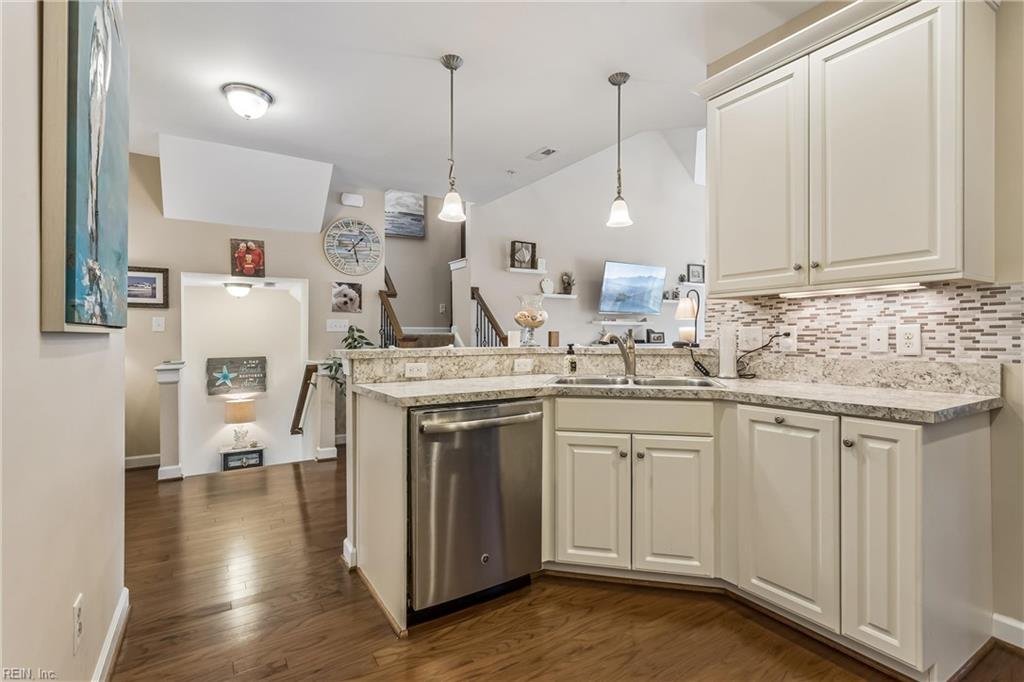 105 Ellery Street Yorktown VA 23692