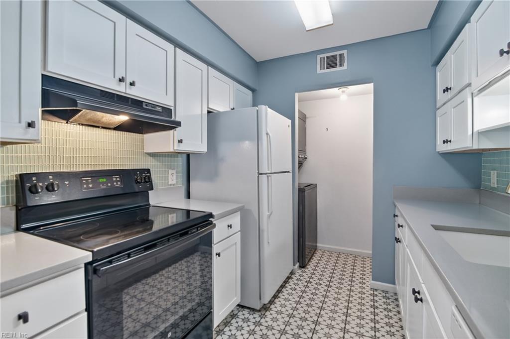 532 Pineland Circle Newport News VA 23608