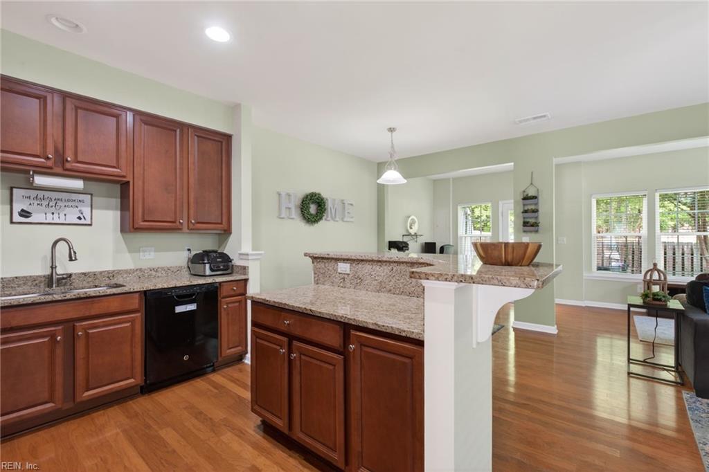 109 Riva Court Yorktown VA 23690