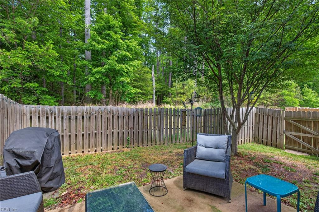 109 Riva Court Yorktown VA 23690