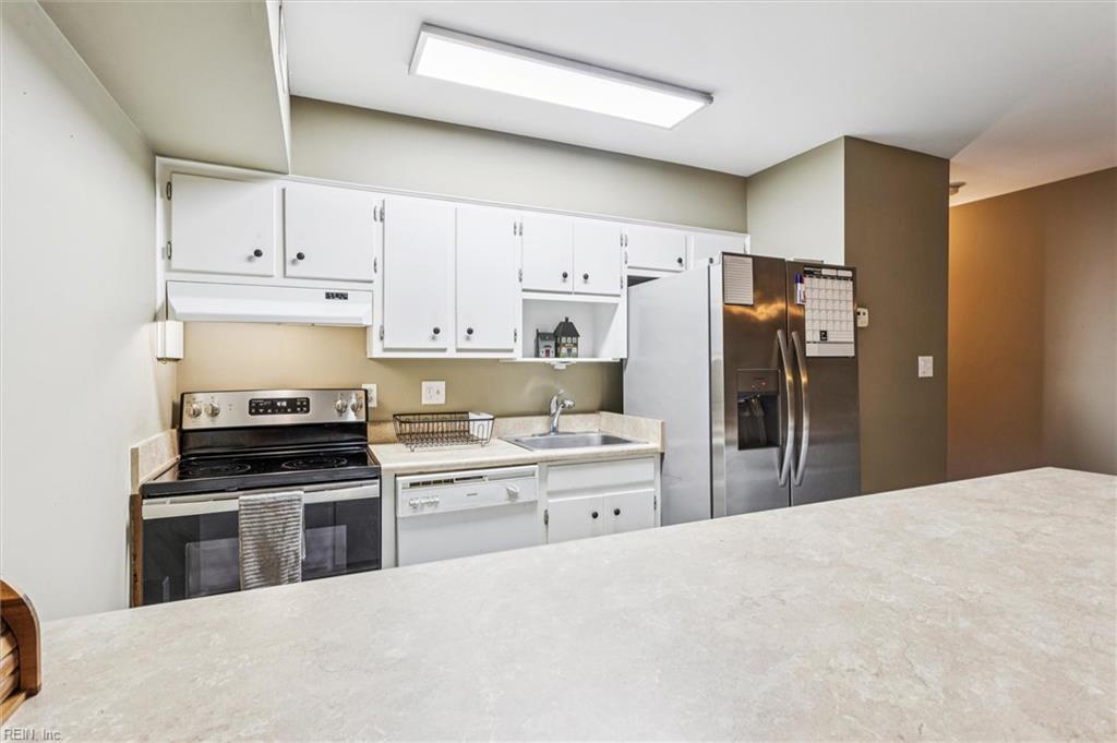 2 Spring Williamsburg VA 23188