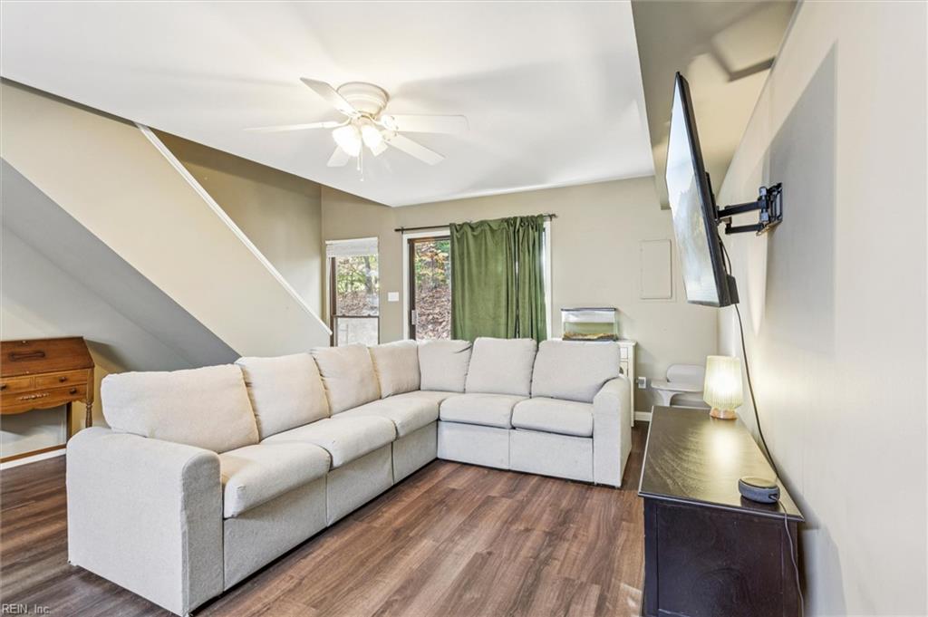 2 Spring Williamsburg VA 23188