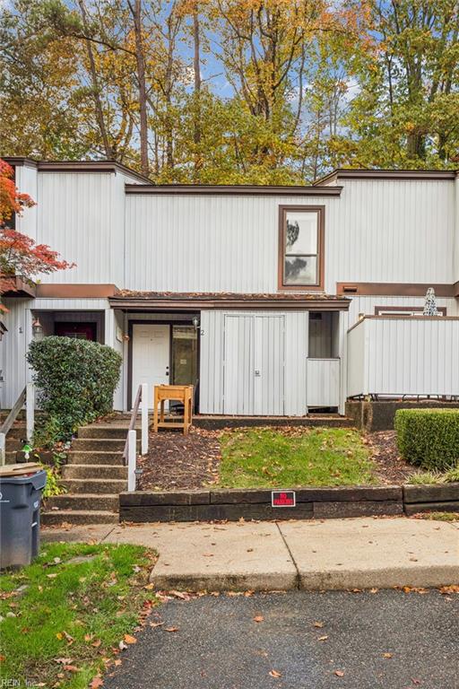 2 Spring Williamsburg VA 23188