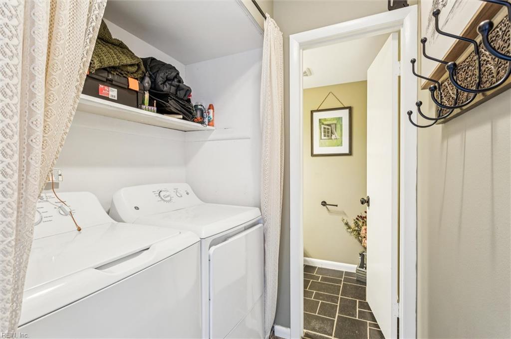 2 Spring Williamsburg VA 23188